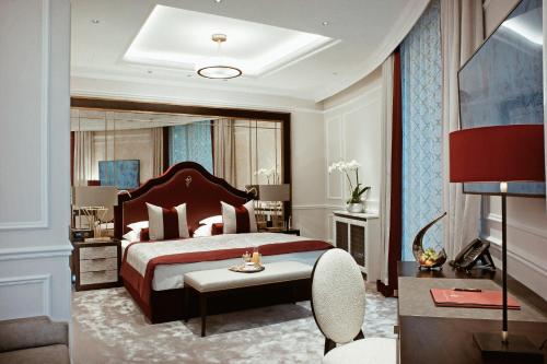 Superior Double Room with Park View