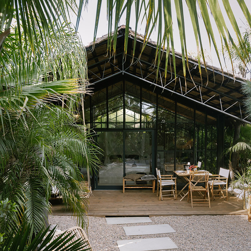 Bungalow View Garden 