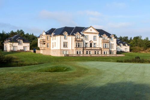 Loch Lomond Golf View Apartment (No Pets) 