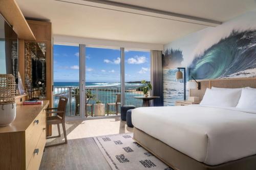 Premium Ocean Front King Room with Ocean Facing View