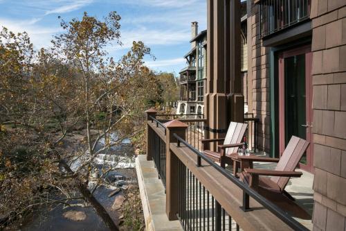 The Mill One-Bedroom King Suite with Balcony