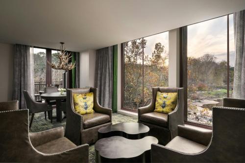 The Mill One-Bedroom King Suite with Balcony