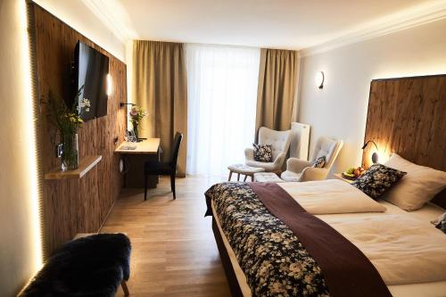 Large Double Room