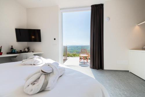 Queen Room with Spa Bath