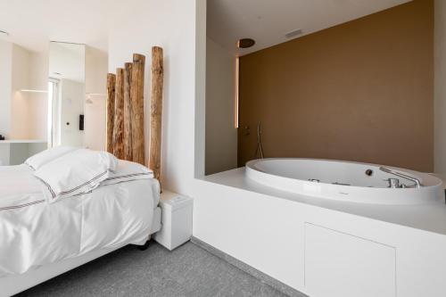 King Room with Balcony