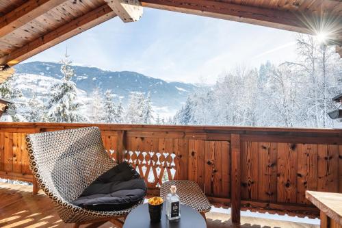 Large Deluxe Chalet