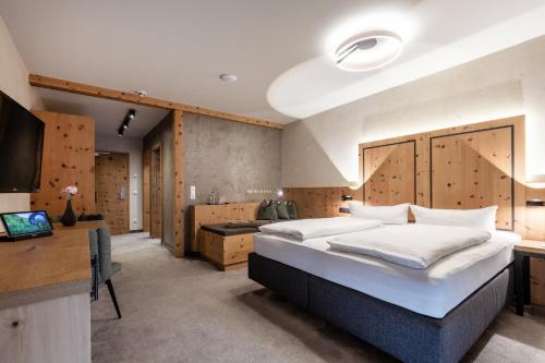 Premium Double Room with Balcony