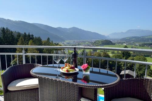 Suite with Mountain View