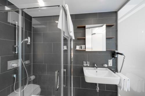 Apartment with Pool View (2 Adults)