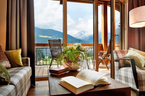 Junior Suite with Garden View