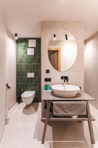 Superior Double or Twin Room with Mountain View