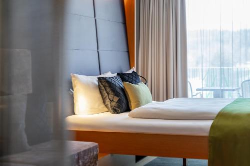 Double Room with Lake View