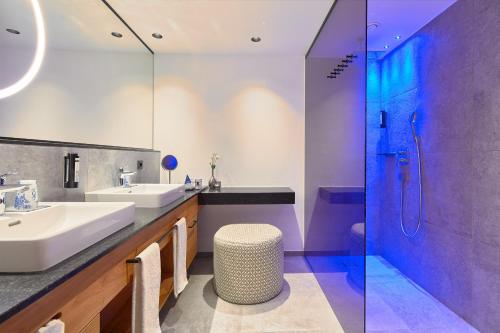 Premium Suite
