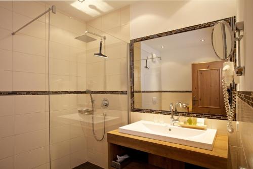 Deluxe Suite Zirbe