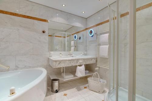 Double Room With Terrace or Balcony