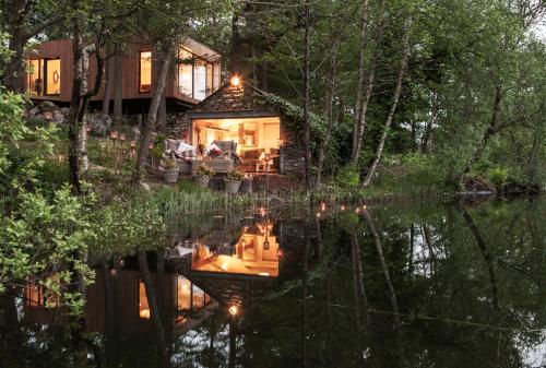 Lake House Classic Room