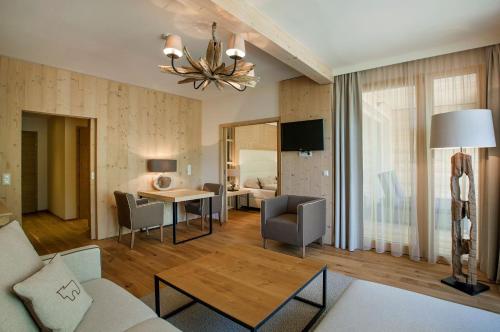 Suite with Sauna