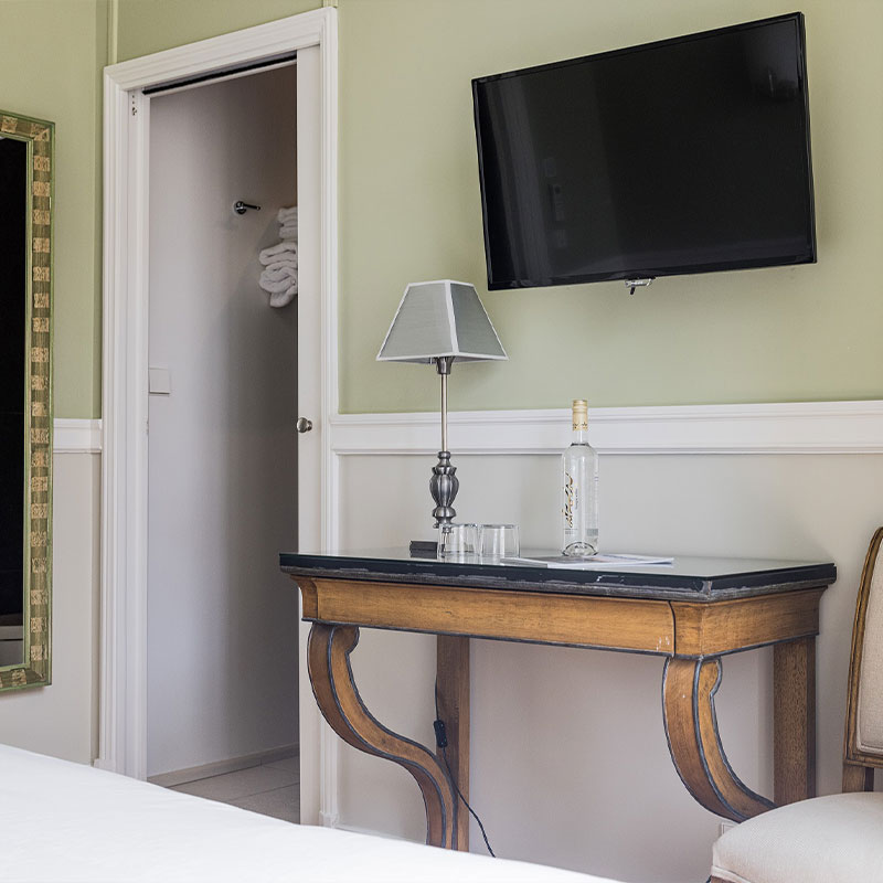 Comfort Room 