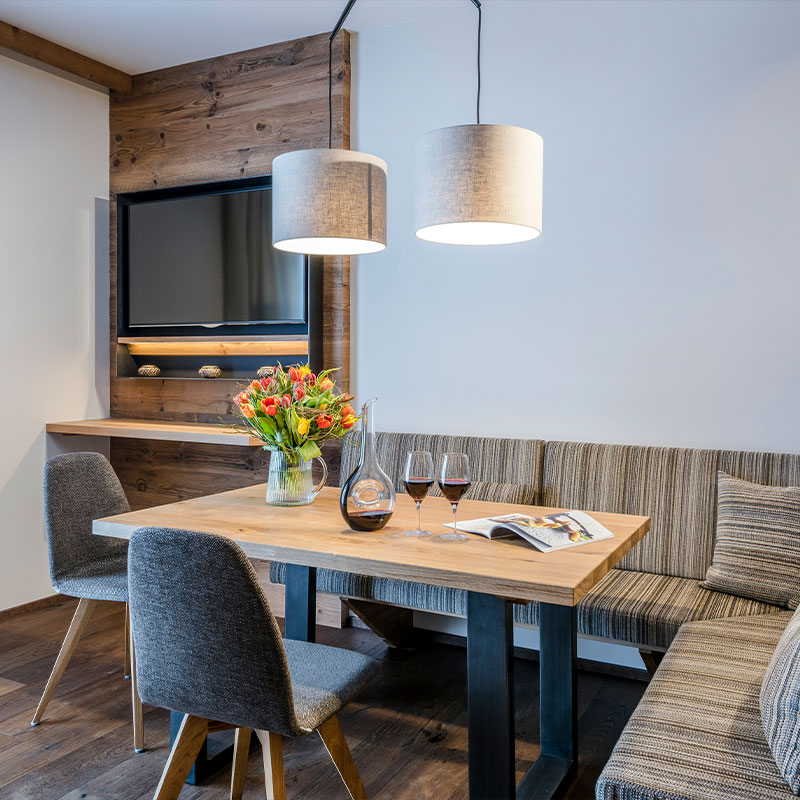 Two-Bedroom Apartment with Mountain View