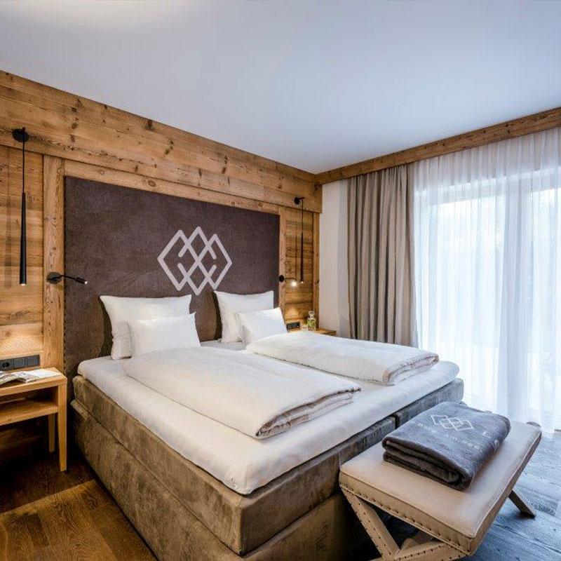 Two-Bedroom Apartment with Lake View