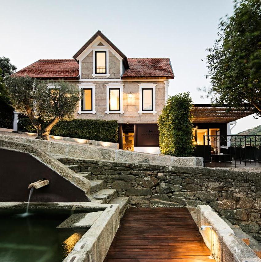 Quinta de São Bernardo Winery & Farmhouse