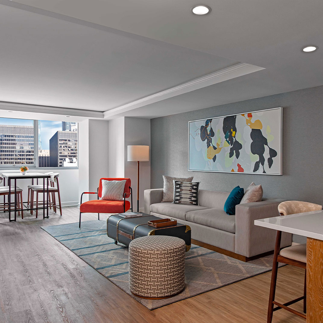 1 Bdrm Royal  Ste - King - Hearing ADA
