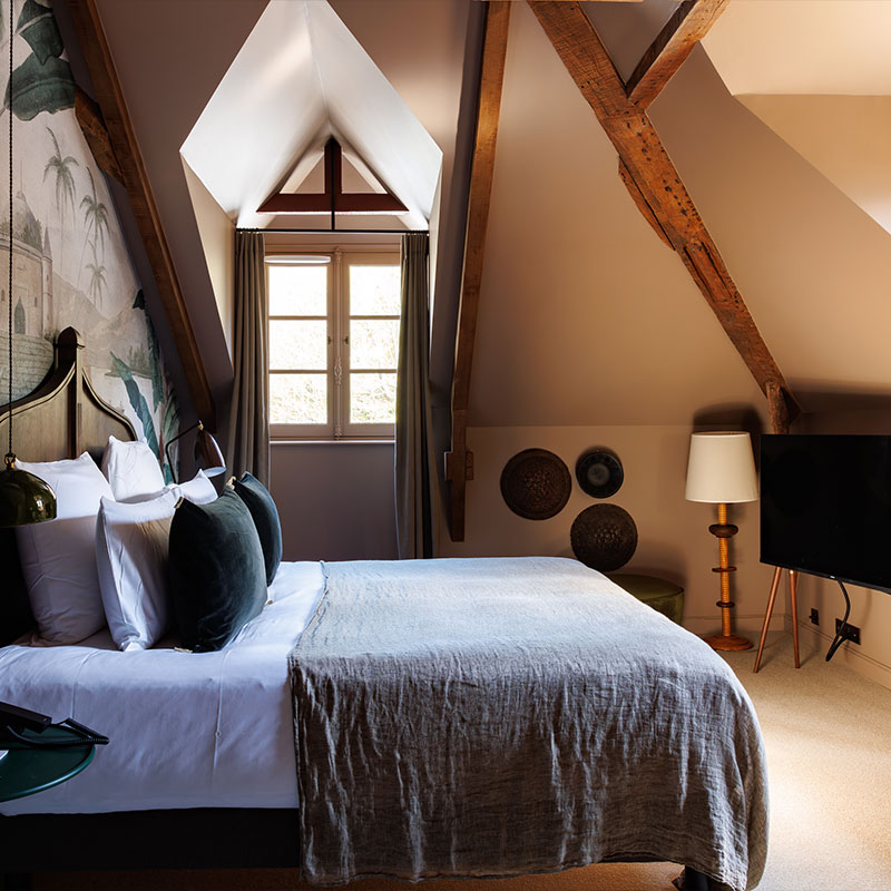 CHATEAU - Cosy Room with park view