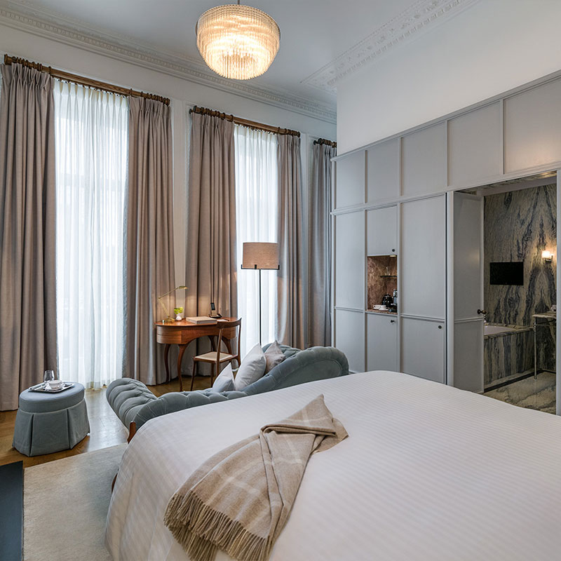 Executive King Room 