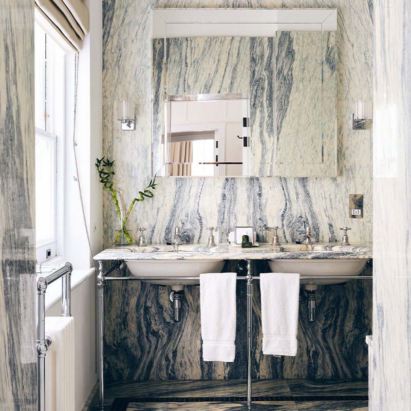 Signature Suite