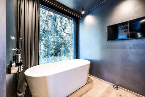Premium Suite