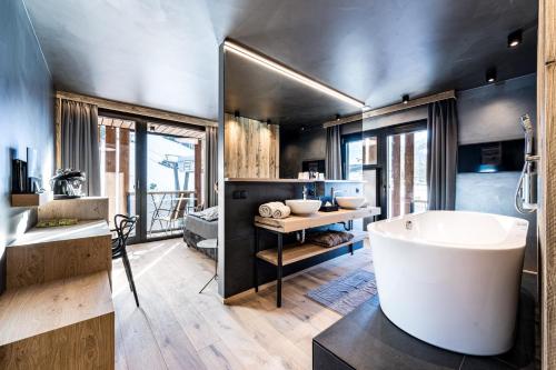 Premium Suite