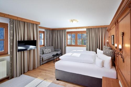 Apartment with 2 Bedrooms and Balcony in the Country House