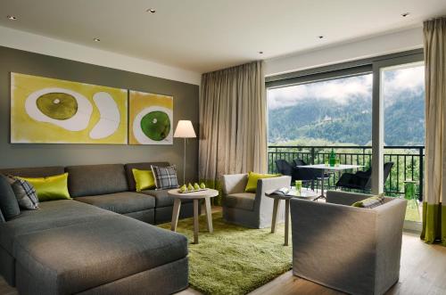 Wellness Suite with Balcony