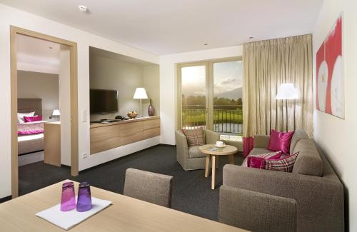 Suite with Golf View
