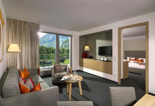 Suite with Valley View