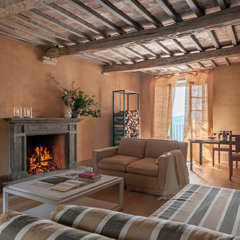 Three-Bedroom Private Village House