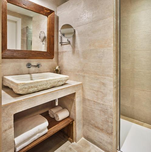 Double or Twin Room with Terrace