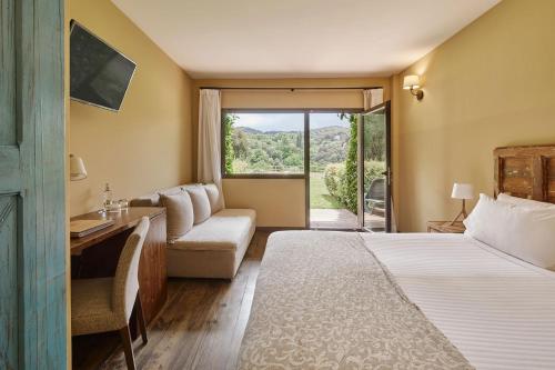Superior Double Room with Garden