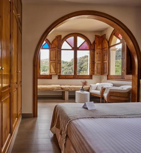 One-Bedroom Suite with Spa Access
