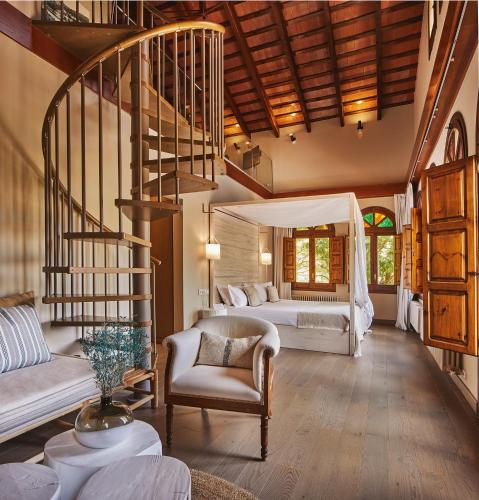 One-Bedroom Suite with Spa Access