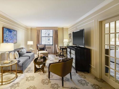 One Bedroom Suite with King Bed
