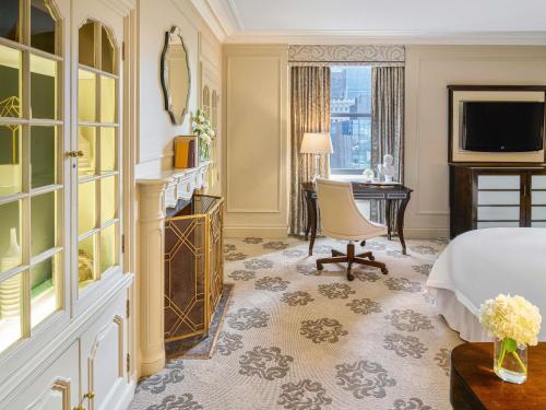 Junior Suite with King Bed