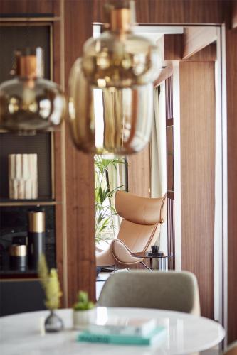 Thompson Suite with Terrace