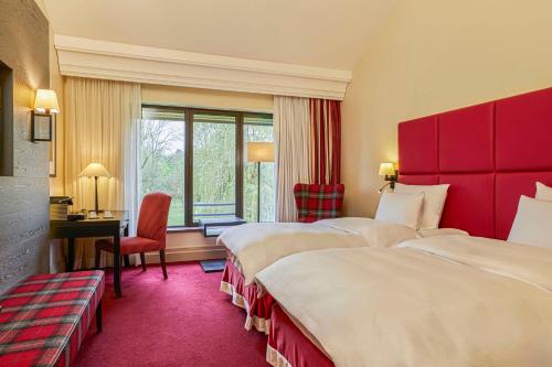 Executive Twin Room with Lake View