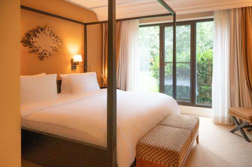 King One Bedroom Park Suite