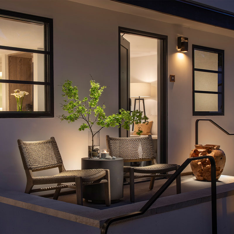 Courtyard Suite