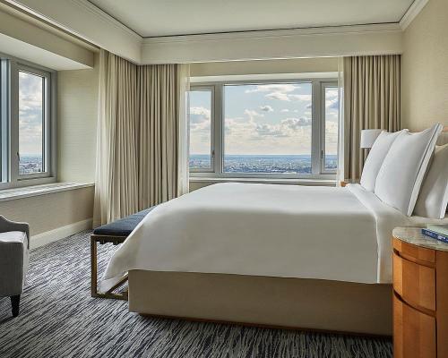 King Room with City View