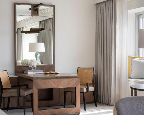 Accessible Premier Suite King