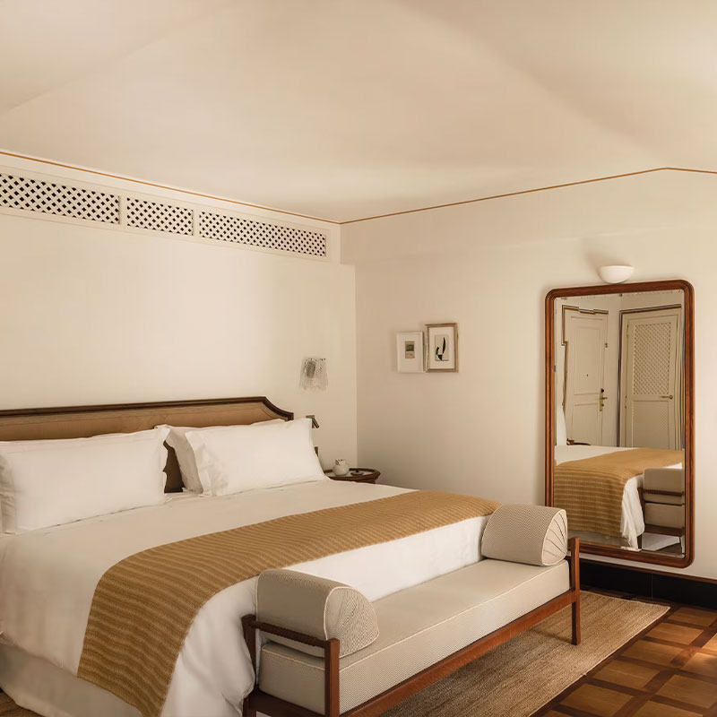 Junior Suite Village View