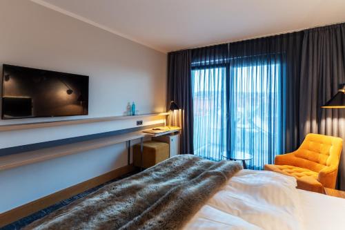 Deluxe Double or Twin Room